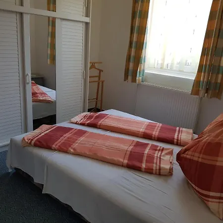 公寓 Apartment Balatonkeresztur/Balaton 19286 巴拉顿凯赖斯图尔